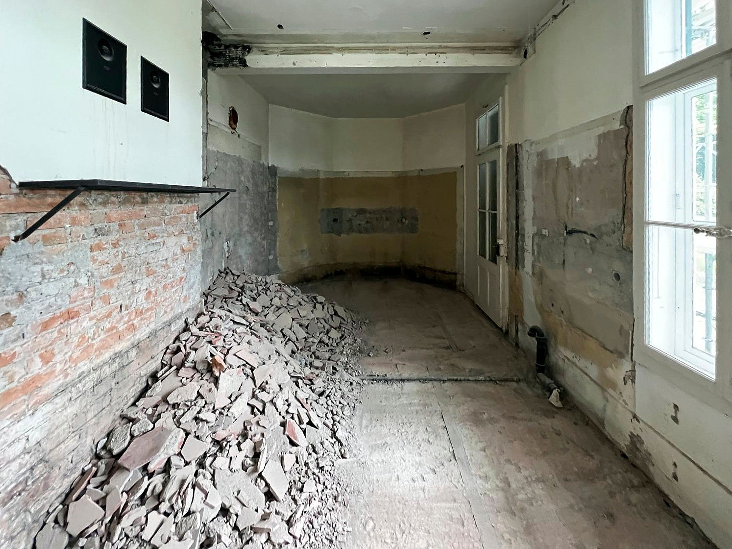 Zwischenstand der Küchenrenovation, sechseckige Raumform
